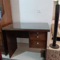 میز تحریر چوبی