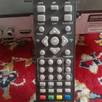 گیرنده با کیفیت سالم فلش خور کنترل داره|پخش‌کننده DVD و ویدیو|سبزوار, مدرس|دیوار