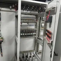 برقکاری و مونتاژ تابلو شبانه روزی