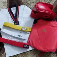 لباس تکواندو بچگانه تمیز