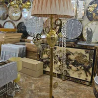 اباژور ایستاده|چراغ خواب و آباژور|تهران, عبدل‌آباد|دیوار