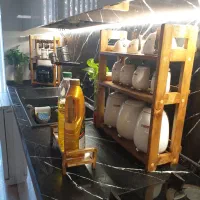 شلف جاکلیدی واستندهای چوبی ادویه جات وقندوشکر