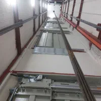 شاگرد یا کارآموز جهت نصب آسانسور