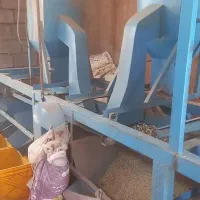 دستگاه مغز کن پسته ۳بادکش