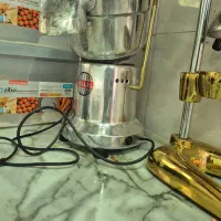 آبمیوه گیر هلال هویج سیب