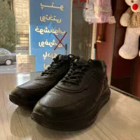 کفش چرم زنانه پیاده روی نوین چرم|کیف، کفش، کمربند|کرج, فاز ۴ مهرشهر|دیوار