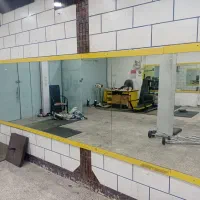 آینه موجود بدون شکستگی