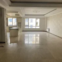 ۷۷متر/ ۲خوابه / روبه حیاط / بهار جنوبی