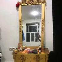 آینه و کنسول