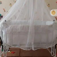 گهواره و تحت کنار مادر  دو میلیون و صد