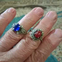 یک جفت انگشتر نقره اصل بسیار زیبا مناسب دست زیبا