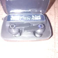 ایرپاد کلا ۲۰ روز استفاده شده|لوازم جانبی موبایل و تبلت|جیرفت, |دیوار