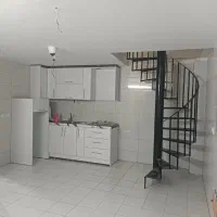 اجاره مغازه تجاری هسا ۸۵متری ۳طبقه|اجارهٔ مغازه و غرفه|پرند, فاز ۶|دیوار