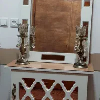 آینه و کنسول به همراه شمعدان