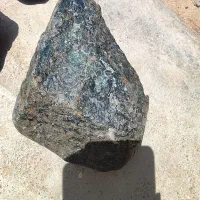 زیبا