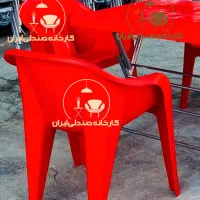 میز و صندلی پلاستیکی طرح شونیز نهارخوری غذاخوری