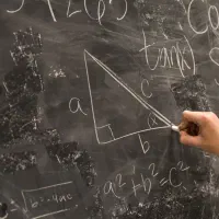 آموزش و یادگیری ریاضی پیشرفته و مبتدی