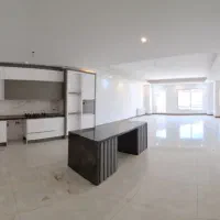 تک واحدی ۲۲۰ متر کلید نخورده