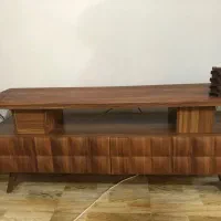 میزتلویزیون چوبی