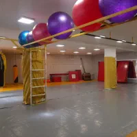 استخدام نیروی خدماتی خانم