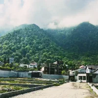 زمین300.میگن تو چلک یه جون به جونتون اضاف می‌شه