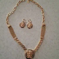 سرویس کارتیر .ورساچ
