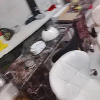 فروش یه سری لوازم سالن بدون شکستگی وزدگی|آرایشگاه و سالن‌های زیبایی|کوهدشت, |دیوار