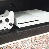 ایکس باکس وان اس Xbox one s چهار دسته