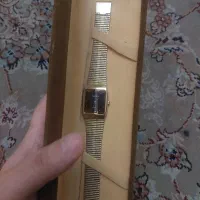 ساعت اومکس قدیمی