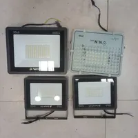 فروش پرژکتور سرپیچ لامپ چرخشی و دیگر لوازم
