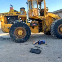 لودر کماتسو 85