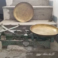 ترازو|کلکسیون اشیاء عتیقه|قوچان, |دیوار