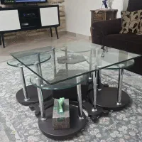 دو عدد میز ناهار خوری سالم و شیک