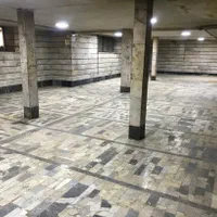 ۲۰۰ متر زیرزمین