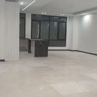 ۱۳۵ متر ۲ خواب دلباز، کیلید نخورده سالن مربع