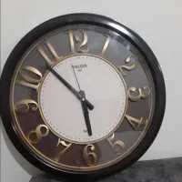 ساعت دیواری