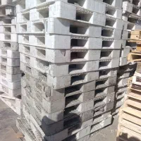 پالت پلاستیکی سفید