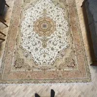 ۳ عدد فرش ، ۹ متری و ۶ متری