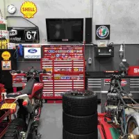 ۲۵متر مغازه مکانیکی جک دار/ پونک /