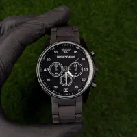 دو عدد ساعت