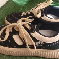 کفش اسپرت ZARA|کیف، کفش، کمربند|خرمآباد, |دیوار