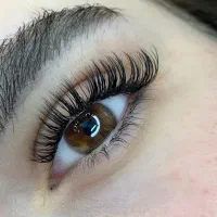 زیبای اکستنشن مژه