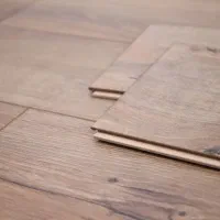 پارکت لمینت درج یک ابعاد استاندارد 17 در ۱۳۰