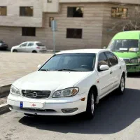 نیسان ماکسیما ۸۳ سفید