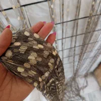 پرده تزیینی و پا دری