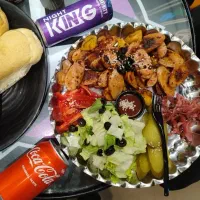 آشپز - باریستا -نیرو خدمه