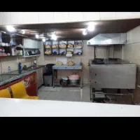 کار در فست فود