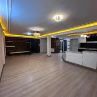 واحدبسیار تمیز ۱۰۰ متری خیابان شکوفه