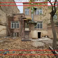 62 متر دو طبقه قابل سکونت حیاط دار زیر قیمت منطقه