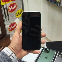 آیفون 11 نرمال خوش رنگ باتری 100 با گارانتی|موبایل|رشت, بازار|دیوار